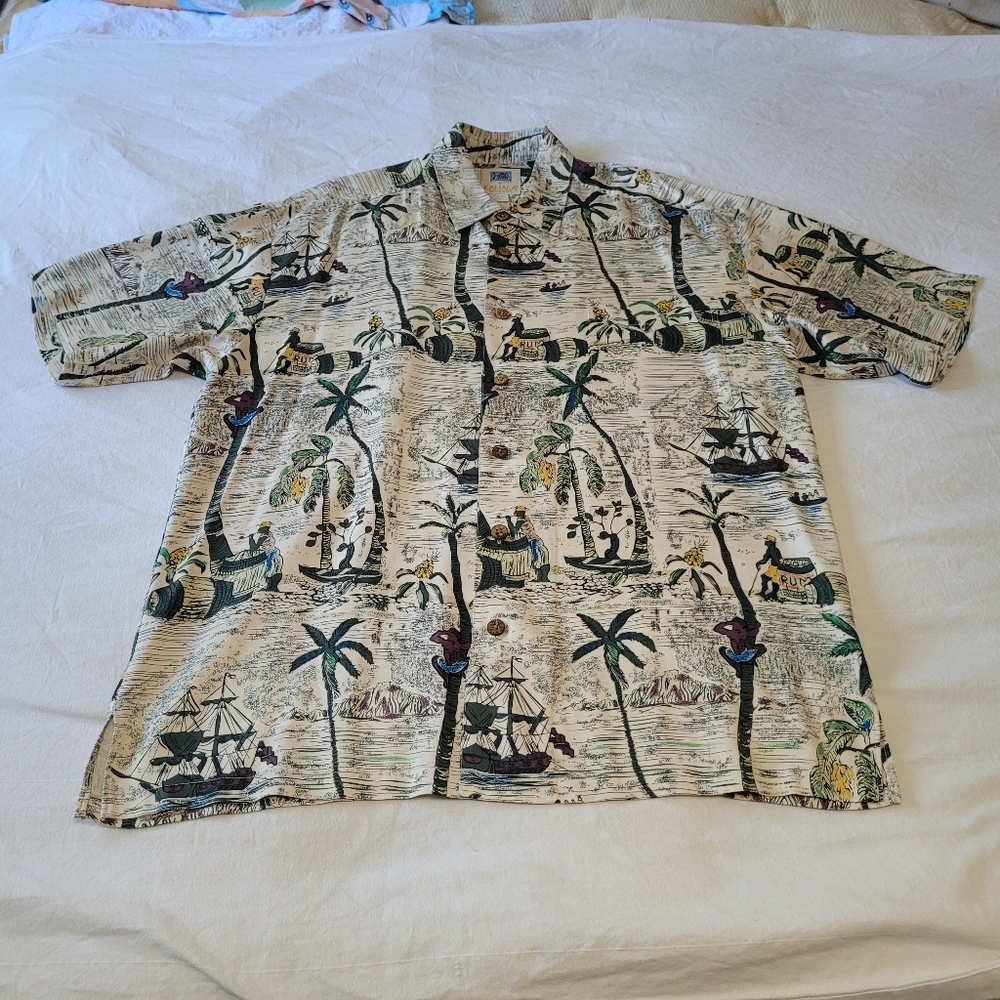 Vintage Kahala Hawaiian Shirt Mens Large 100% Silk Tropical Island Print